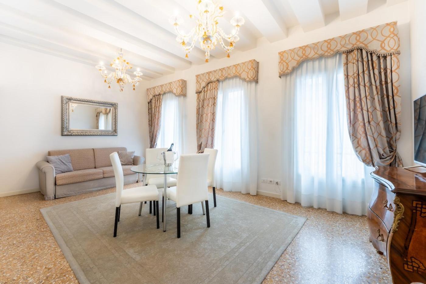 San Teodoro Palace - Luxury Apartments Венеция Екстериор снимка