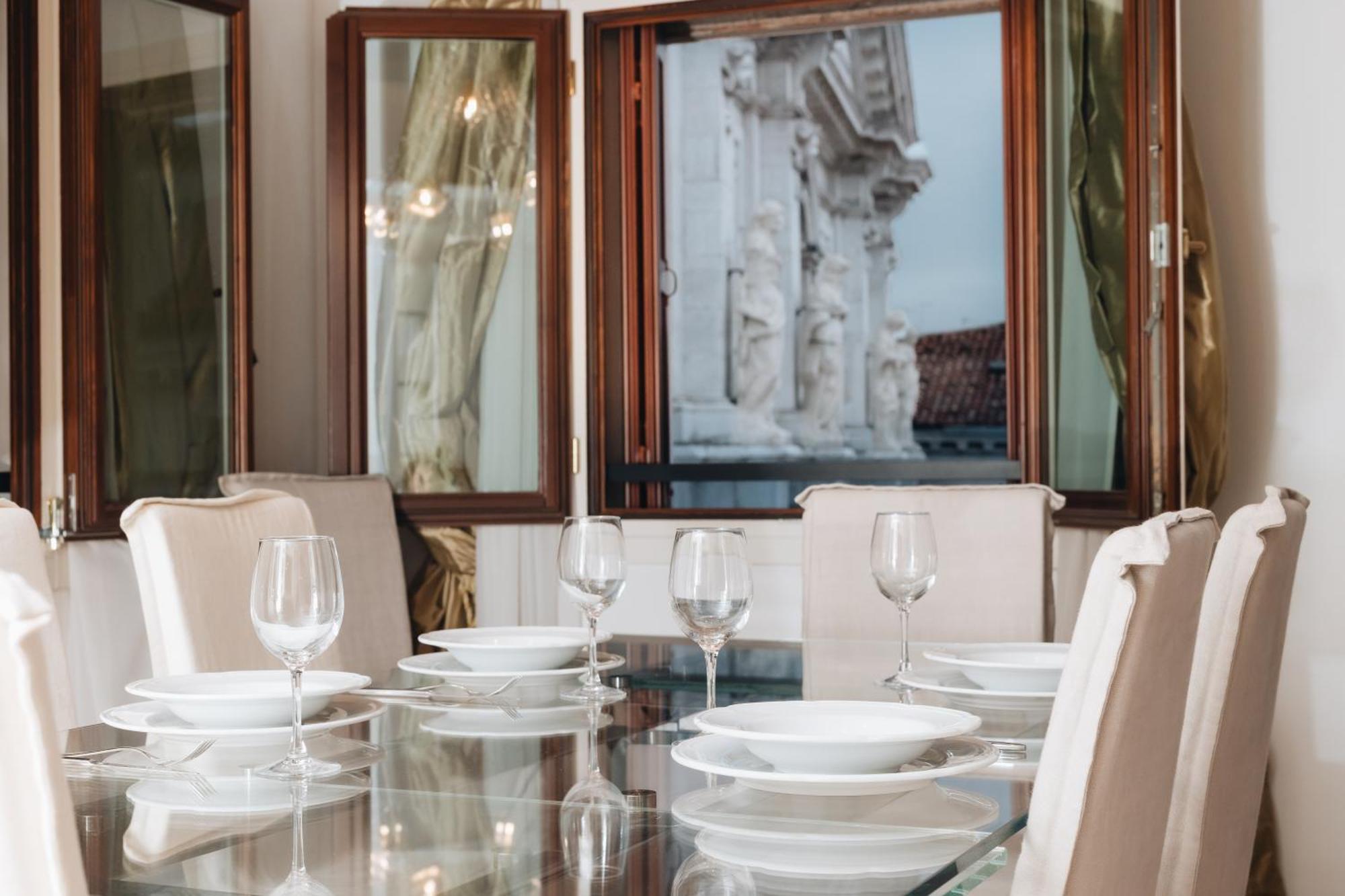 San Teodoro Palace - Luxury Apartments Венеция Екстериор снимка